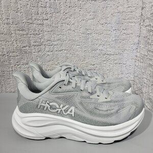 Hoka One One Clifton 10 Women's Size US 7B Stellar Grey Athletic Sneakers.
